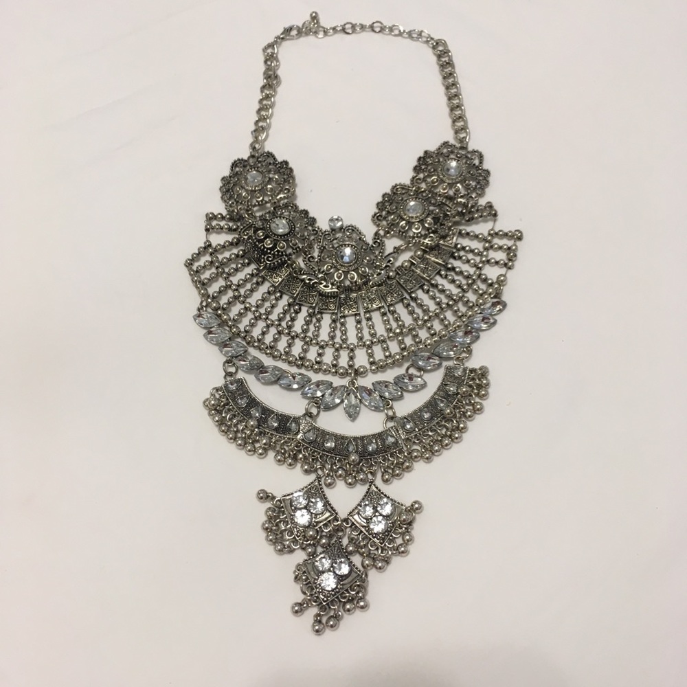 Silver Rhinestone Detailed Statement Necklace - image 2